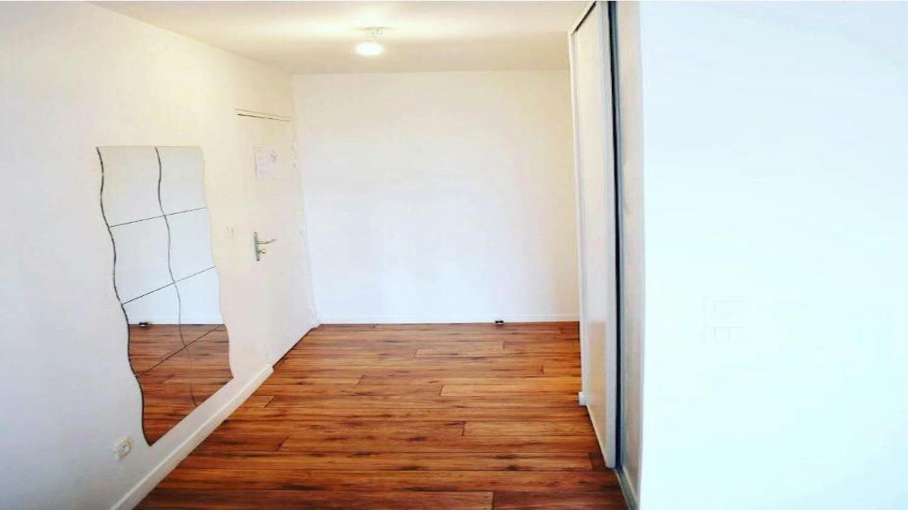 A 1 Kilometre De Disneyland Paris Apartment *